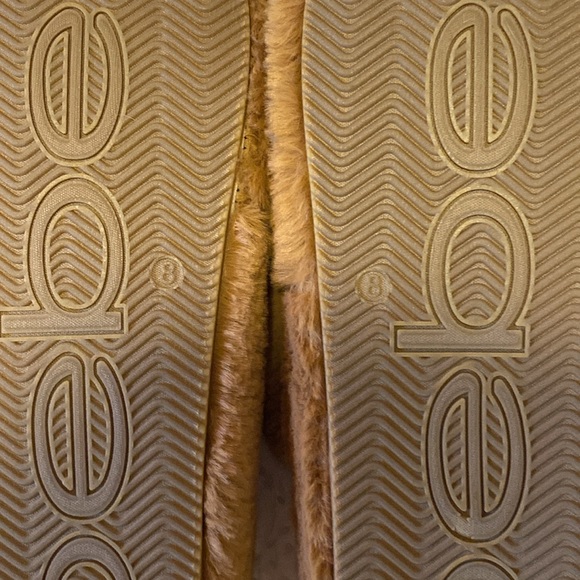 Bebe Fanny Sandals NWOT - Picture 5 of 5